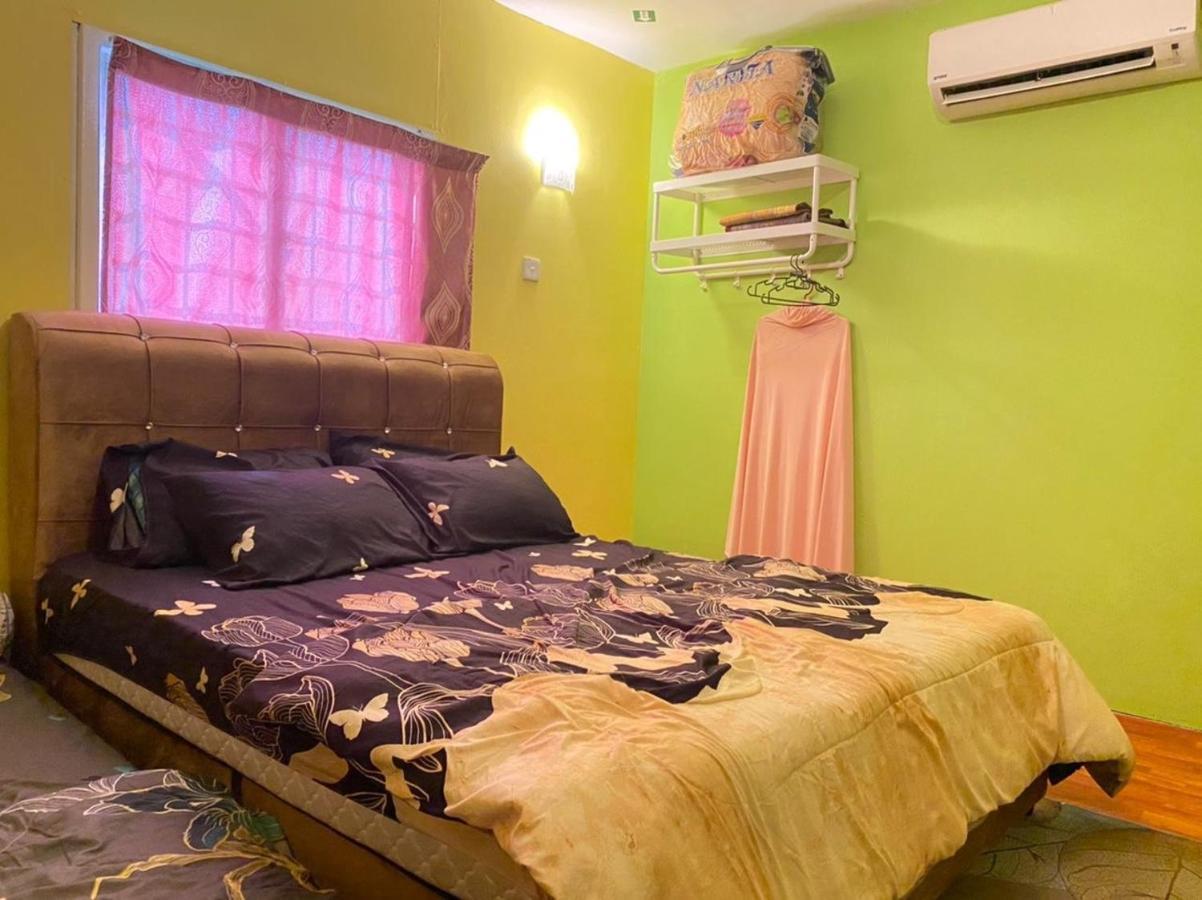Inap Pantai Umar 1 Terengganu Villa กัวลาตรังกานู ภายนอก รูปภาพ